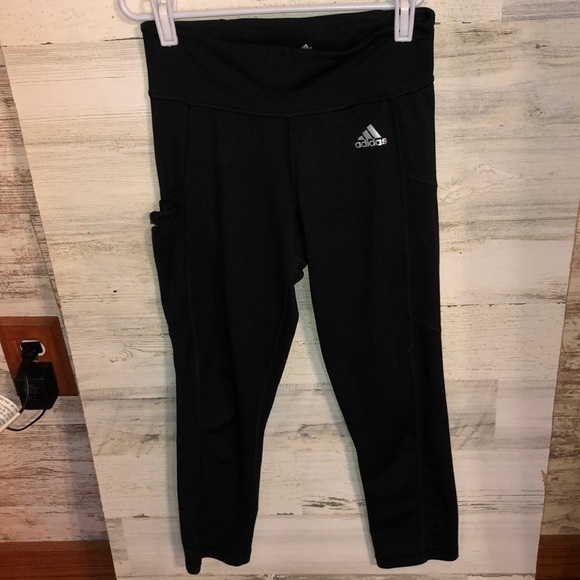 Adidas Capri black leggings yoga workout gym active leggings size XS with pocket - Picture 1 of 6